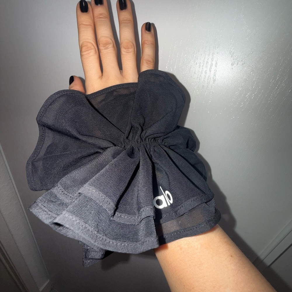 ALO Yoga Black Sheer Logo Scrunchie